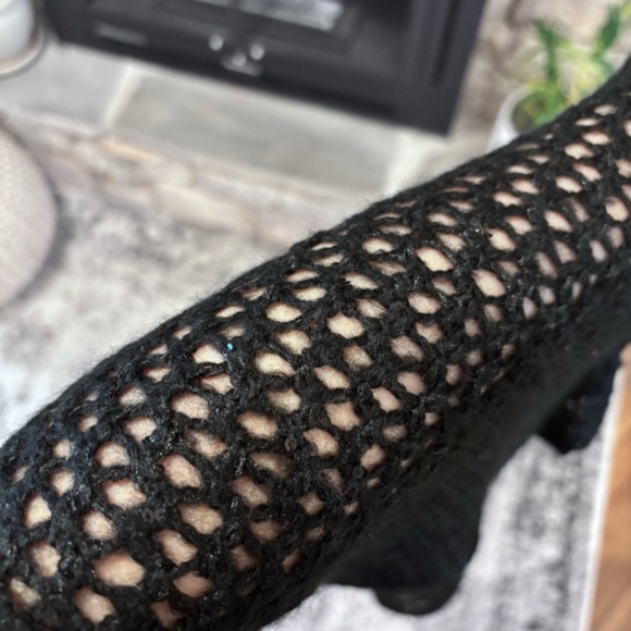 Charlie Paige Women's Black Sequin Knitted Shawl Cover Up Poncho - Picture 5 of 7